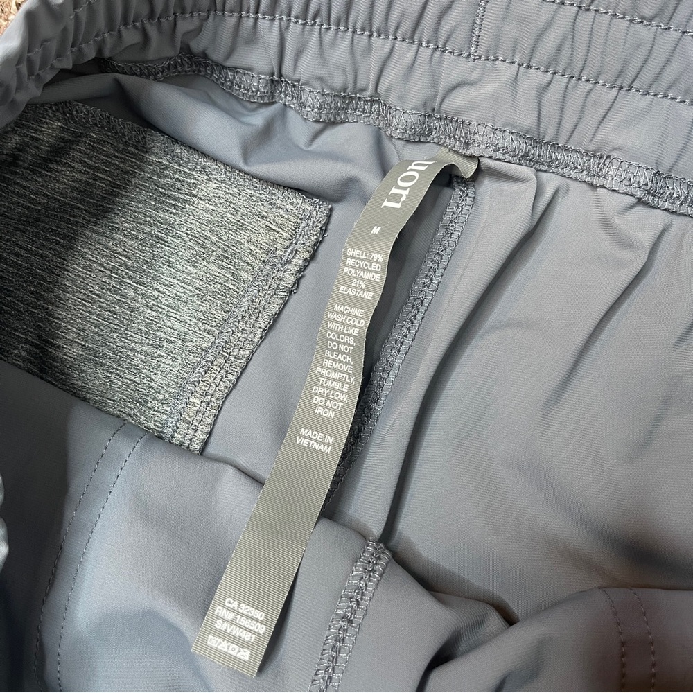 Vuori Miles Jogger Women’s Medium Blue Grey Adjustable Waist Ankle Pants - Picture 3 of 13